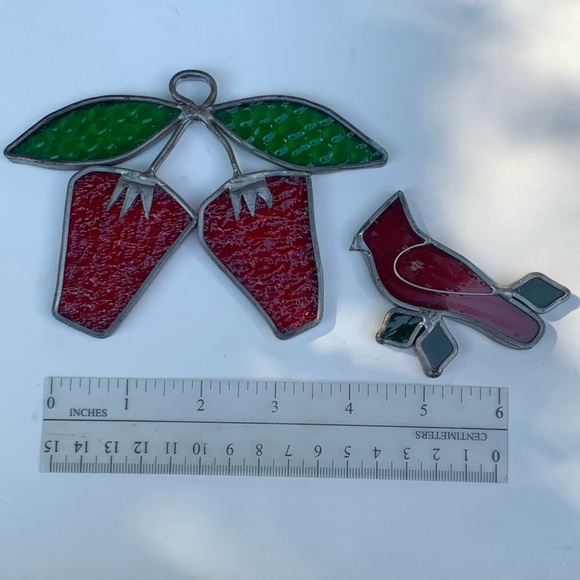 Vintage MCM Handmade Stained Glass Sun Catcher Strawberries Textured Bird - Picture 4 of 10